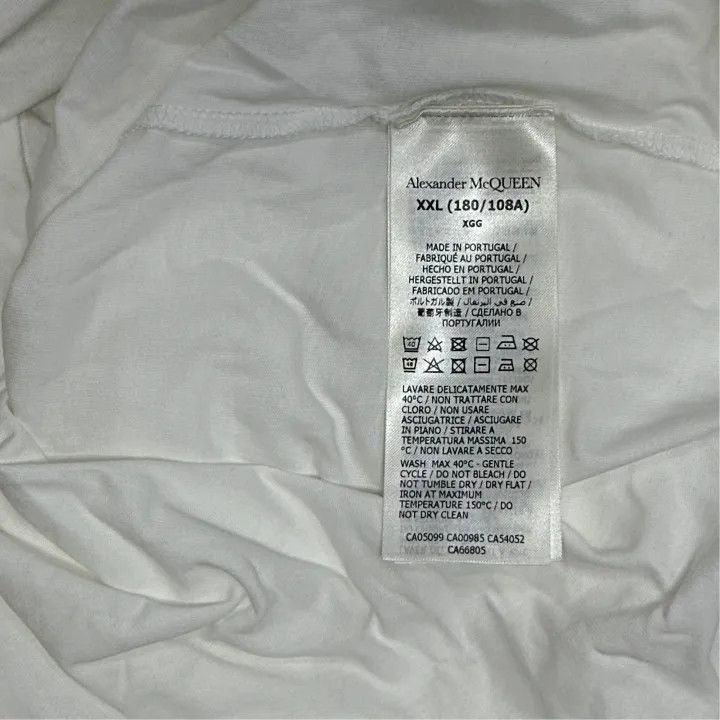 Alexander McQueen Alexander McQueen SS23 Logo T-Shirt for Men 0079 Size US XXL / EU 58 / 5 - 3 Thumbnail