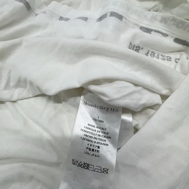 Alexander McQueen Alexander McQueen White Logo Graphic T-Shirt 0079 Size US L / EU 52-54 / 3 - 4 Thumbnail