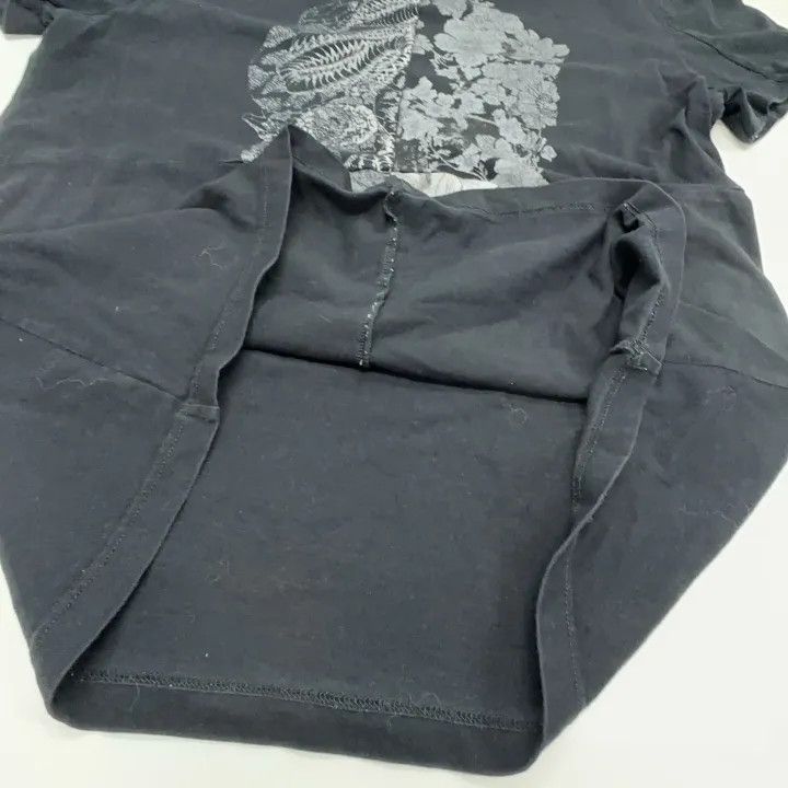 Alexander McQueen Alexander McQueen Black Skull Graphic T-Shirt 0079 Size US M / EU 48-50 / 2 - 10 Thumbnail