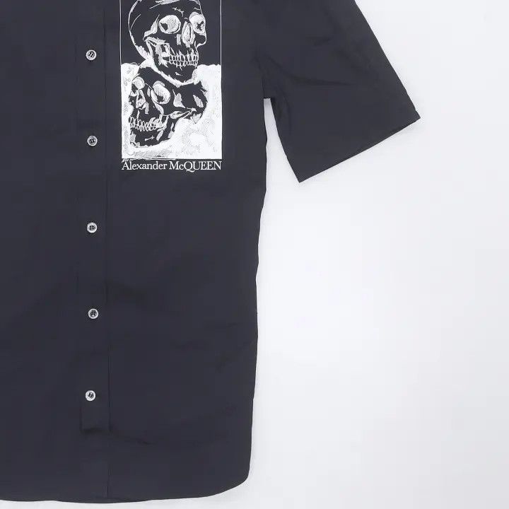 Alexander McQueen Alexander McQueen Skull Print Short Sleeve Shirt 0079 Size US M / EU 48-50 / 2 - 5 Thumbnail