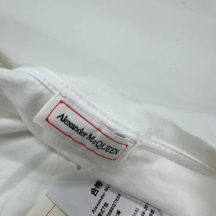 Alexander McQueen Alexander McQueen SS22 White Logo Print T-Shirt 0079 Size US XL / EU 56 / 4 - 5 Thumbnail