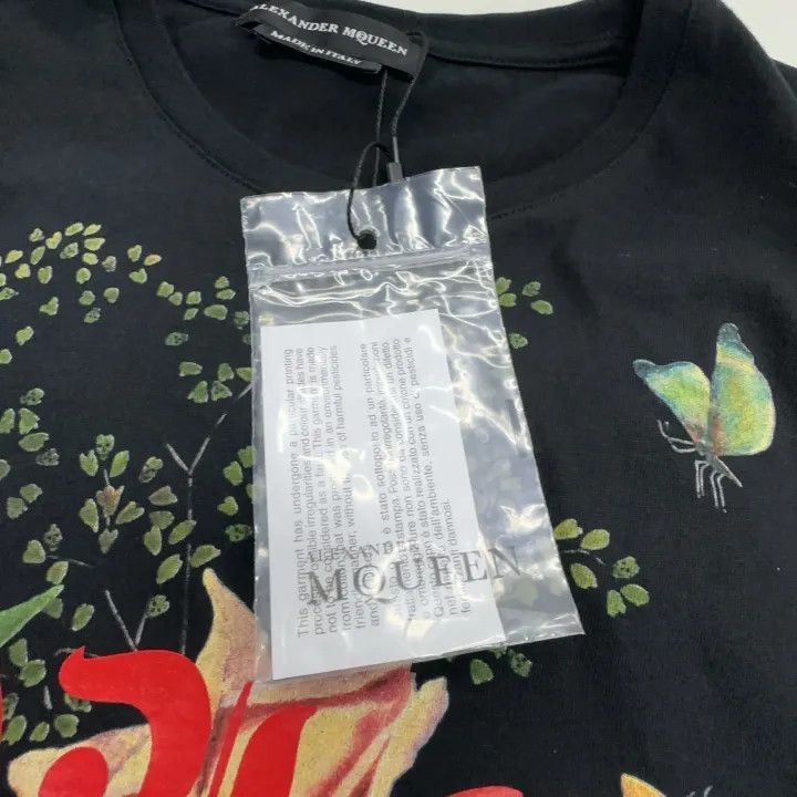 Alexander McQueen Alexander McQueen Skull and Rose T-Shirt 0079 Size US XL / EU 56 / 4 - 5 Thumbnail