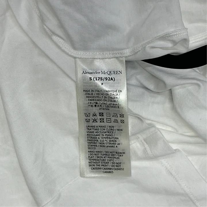 Alexander McQueen Alexander McQueen Distorted Logo Casual T-Shirt 0079 Size US S / EU 44-46 / 1 - 3 Thumbnail