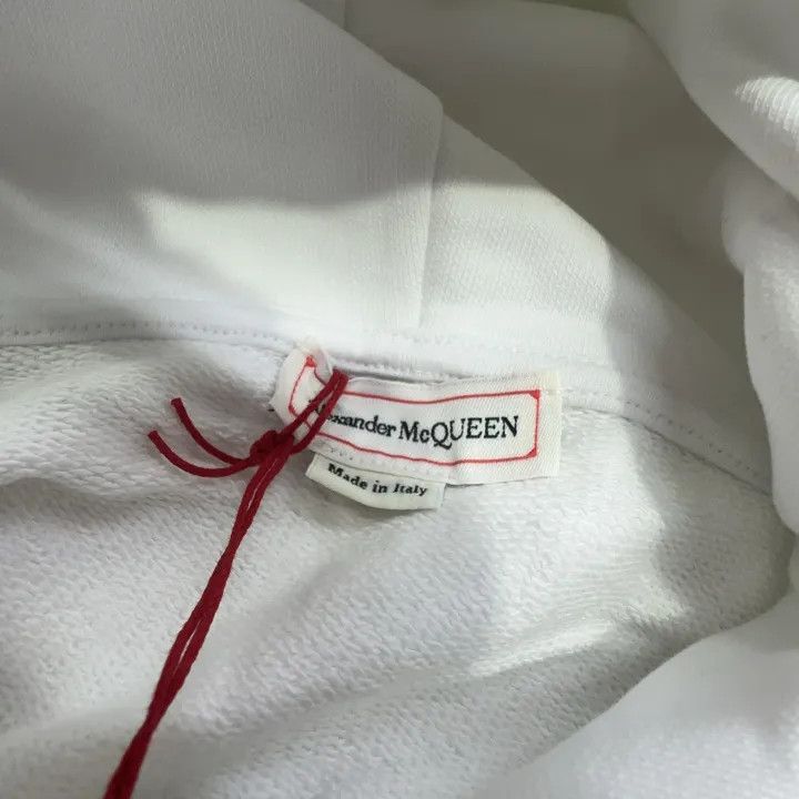 Alexander McQueen Alexander McQueen White Graffiti Logo Hoodie 0079 Size US L / EU 52-54 / 3 - 6 Thumbnail