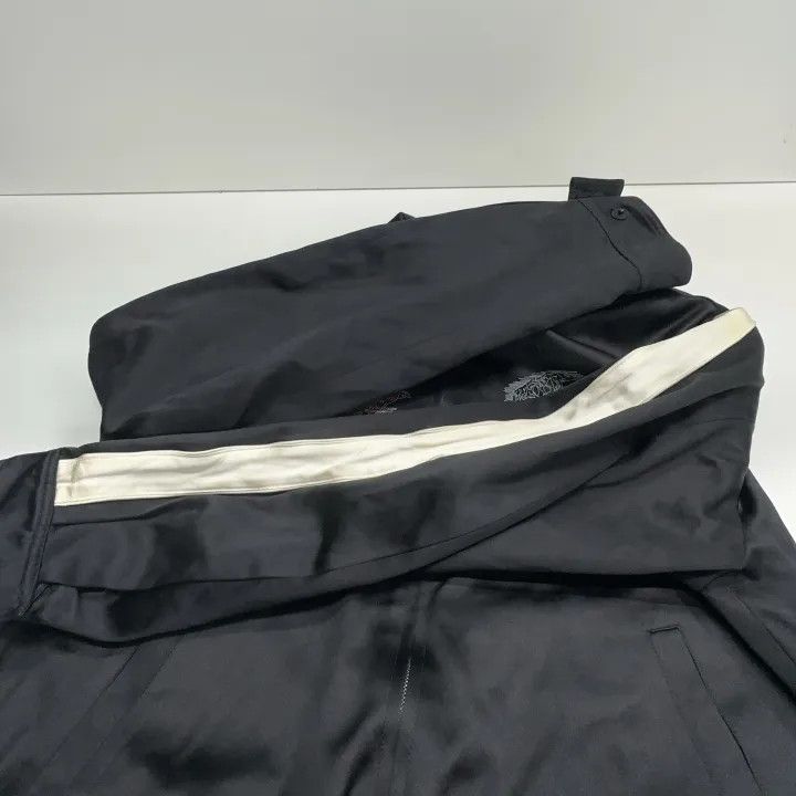 Alexander McQueen Alexander McQueen Animal Embroidery Zip-Up Jacket 0079 Size US L / EU 52-54 / 3 - 7 Thumbnail