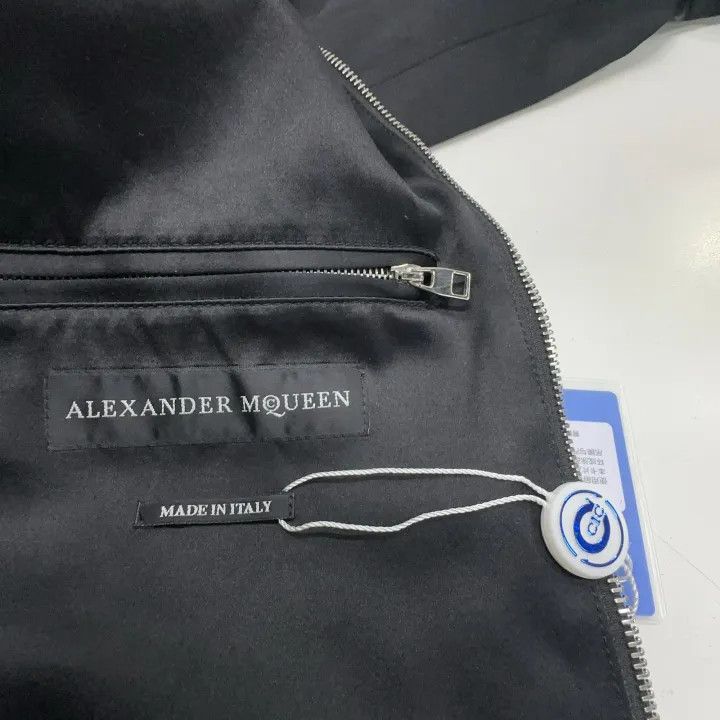 Alexander McQueen Alexander McQueen Animal Embroidery Zip-Up Jacket 0079 Size US L / EU 52-54 / 3 - 5 Thumbnail