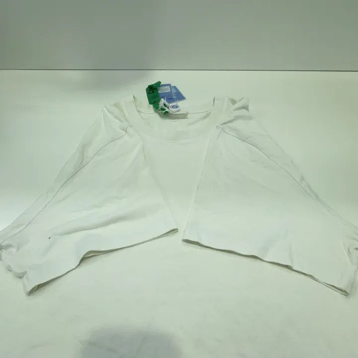 AMI Ami Paris Short Sleeve T-Shirt for Men and Women 0079 Size US XXL / EU 58 / 5 - 10 Thumbnail
