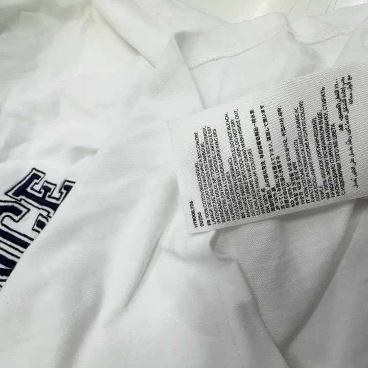 AMI Ami Paris Logo Print White T-Shirt 0079 Size US S / EU 44-46 / 1 - 4 Thumbnail