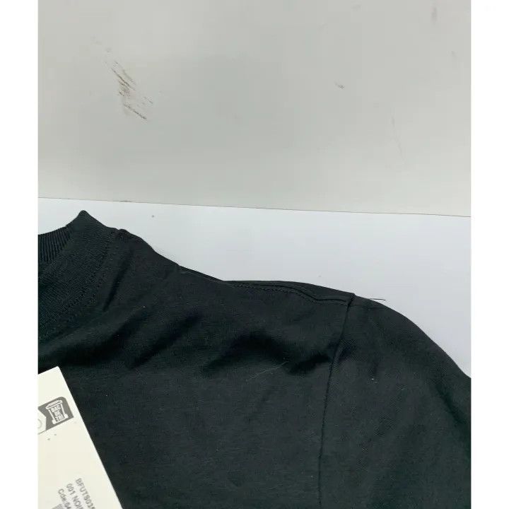 AMI AMI Love Logo Embroidered T-Shirt for Men and Women 0079 Size US S / EU 44-46 / 1 - 4 Thumbnail