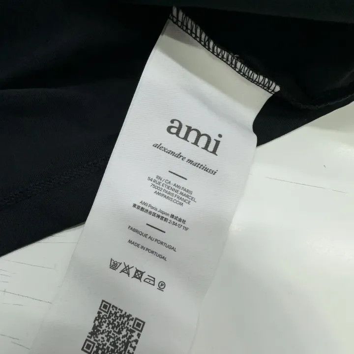 AMI AMI Love Logo Embroidered Short Sleeve Tee 0079 Size US XS / EU 42 / 0 - 4 Thumbnail