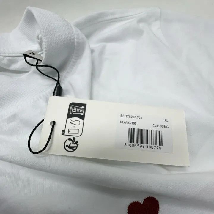 AMI AMI SS22 Heart Logo Embroidered T-Shirt 0079 Size US XL / EU 56 / 4 - 6 Thumbnail