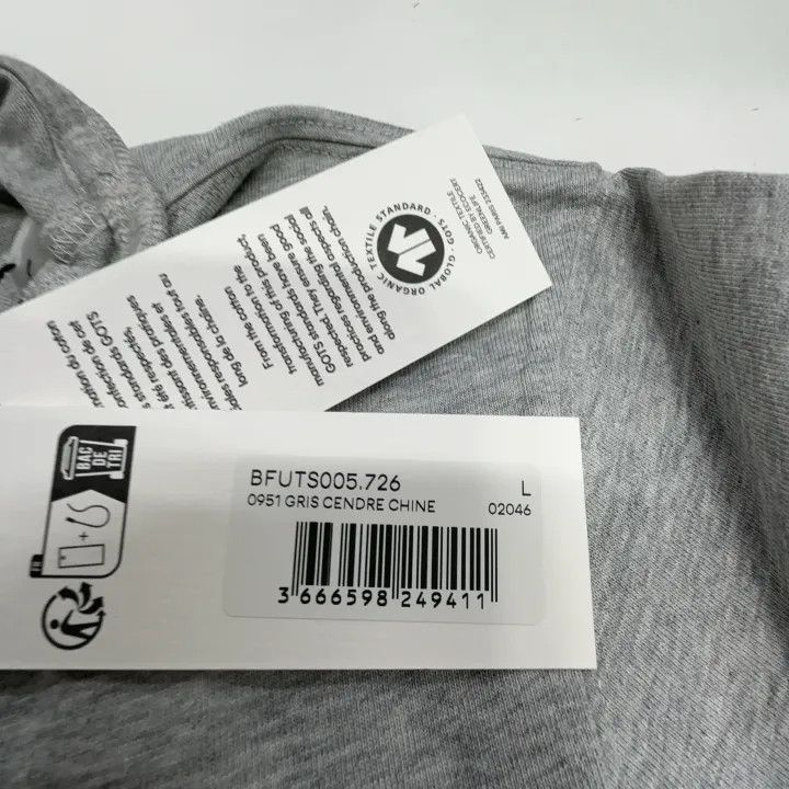 AMI AMI Paris Grey Heart Logo T-Shirt 0079 Size US L / EU 52-54 / 3 - 3 Thumbnail