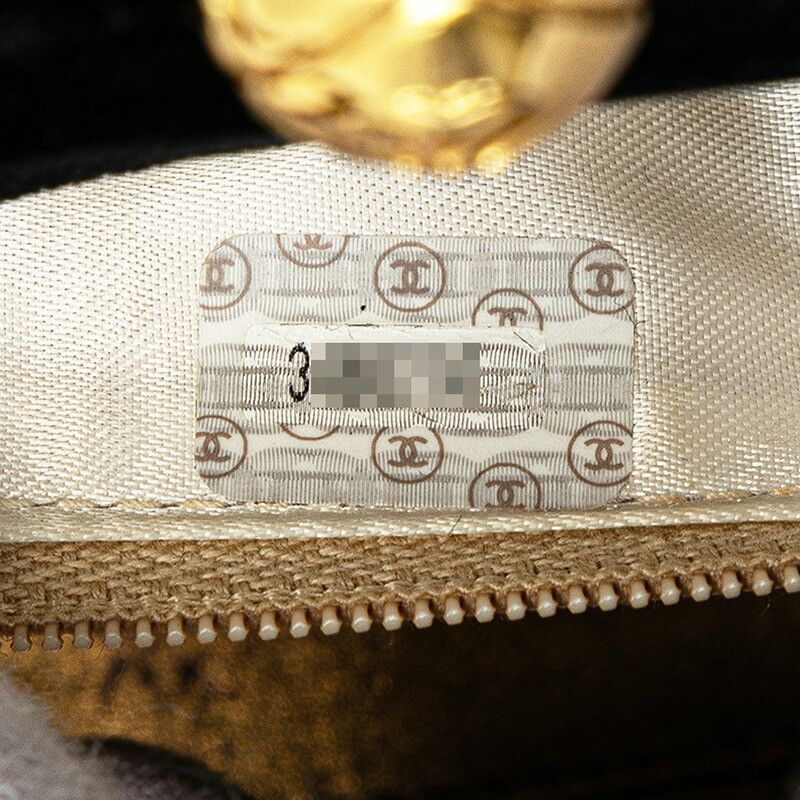 Chanel Chanel Chanel Coco Mark Matelassé Velour Handbag Others Handbag DUTY FREE for USA Size ONE SIZE - 12 Thumbnail