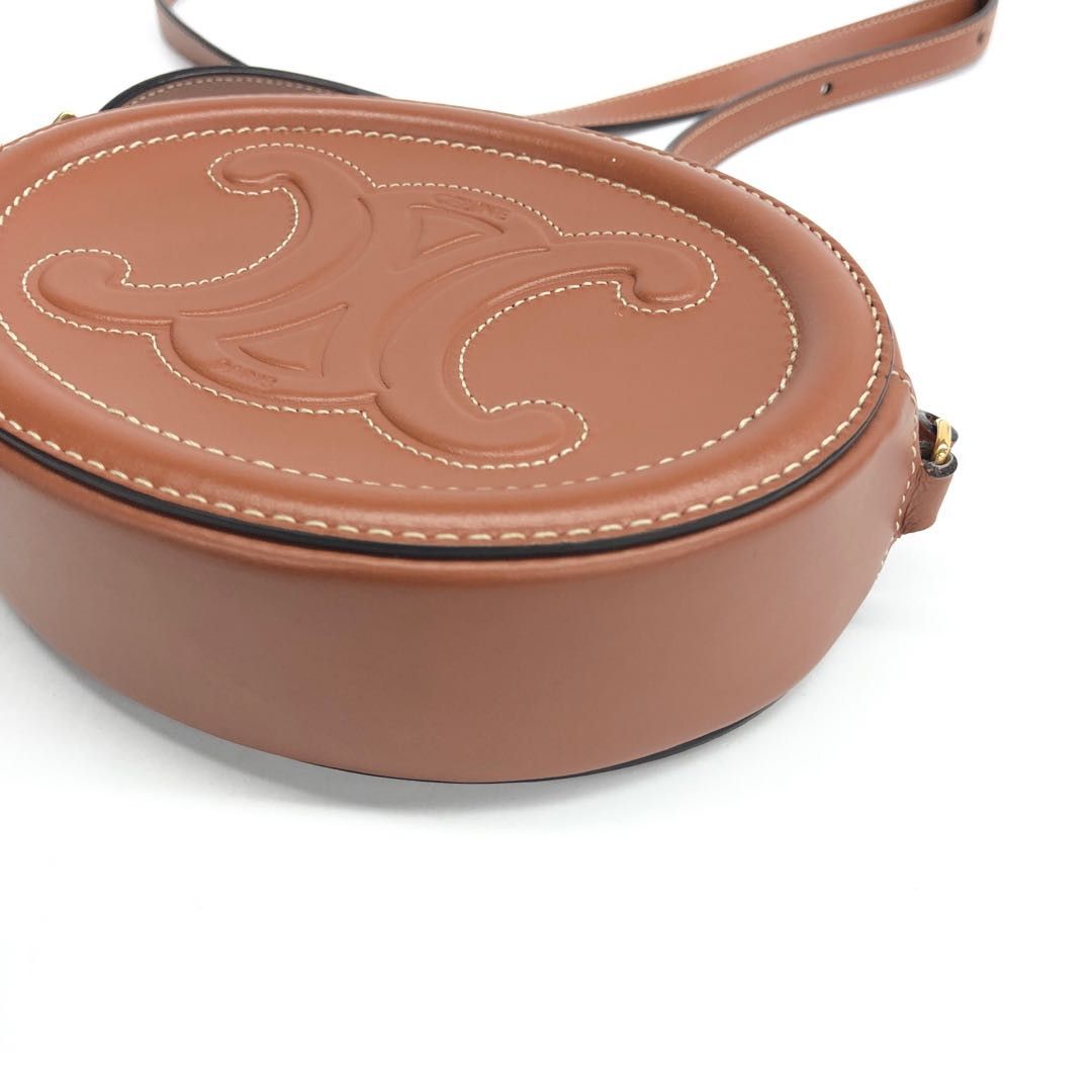 Celine Celine Celine Cuir Triomphe Calfskin Shoulder Bag Leather Shoulder Bag Size ONE SIZE - 14 Thumbnail