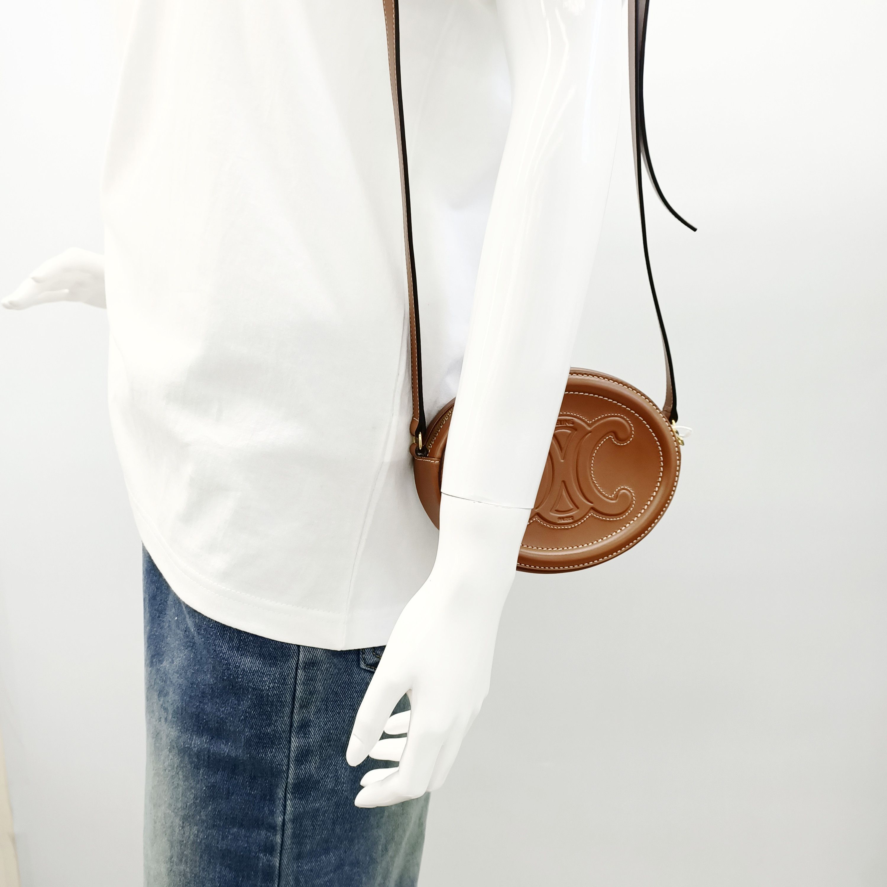 Celine Celine Celine Cuir Triomphe Calfskin Shoulder Bag Leather Shoulder Bag Size ONE SIZE - 20 Thumbnail