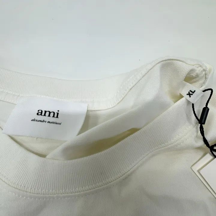 AMI AMI Paris Classic White Heart Embroidered T-Shirt 0079 Size US XL / EU 56 / 4 - 5 Thumbnail