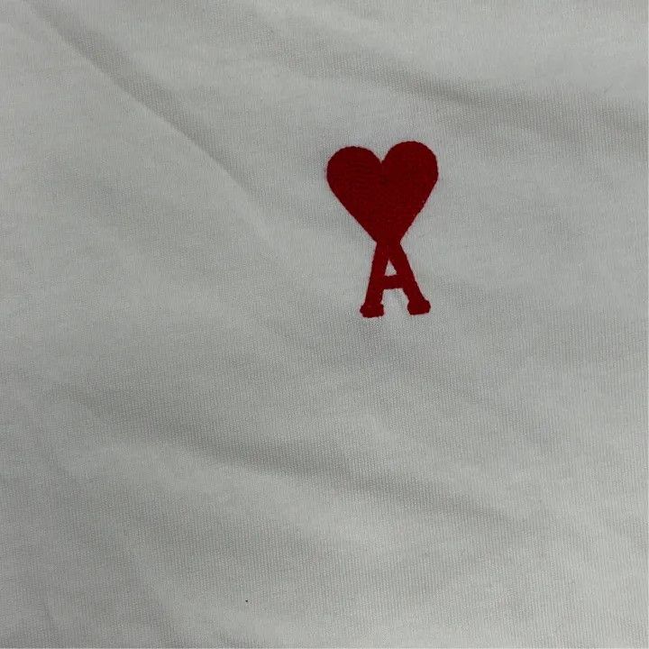 AMI AMI Classic Red Heart Embroidered White T-Shirt 0079 Size US L / EU 52-54 / 3 - 5 Thumbnail