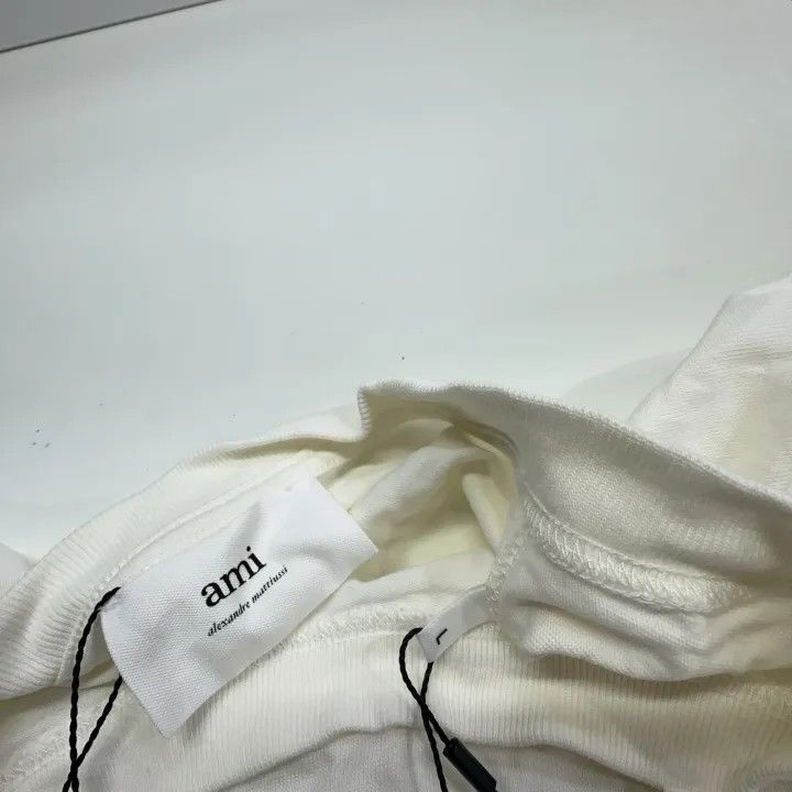 AMI AMI Classic Heart Embroidered White T-Shirt 0079 Size US L / EU 52-54 / 3 - 5 Thumbnail