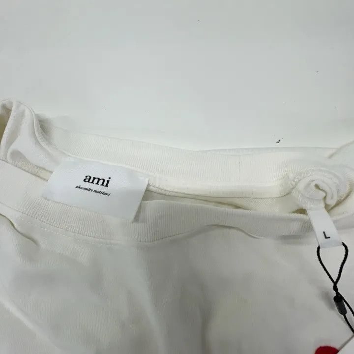 AMI AMI Paris Red Heart Embroidery Casual T-Shirt 0079 Size US L / EU 52-54 / 3 - 6 Thumbnail