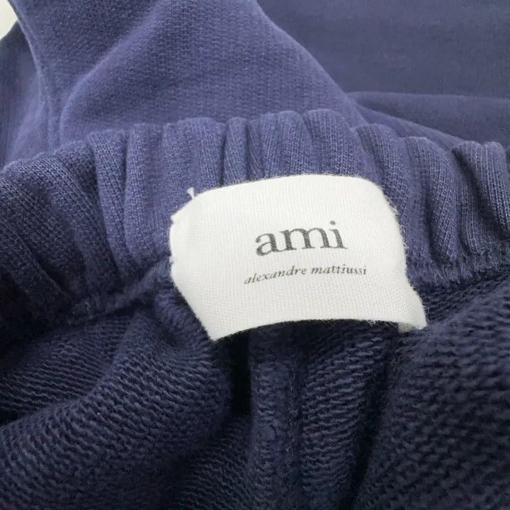 AMI AMI Men's Embroidered Sport Shorts in Navy 0079 Size US 26 / EU 42 - 5 Thumbnail