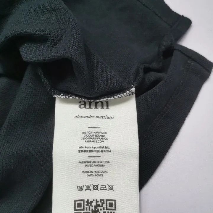 Designer AMIPARIS Black Short Sleeve Polo with Heart Print 0079 Size US S / EU 44-46 / 1 - 6 Thumbnail