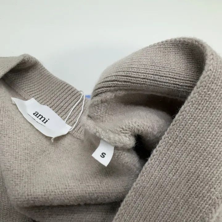 AMI AMI Heart Design Oversized Knitted Cardigan 0079 Size US S / EU 44-46 / 1 - 7 Thumbnail