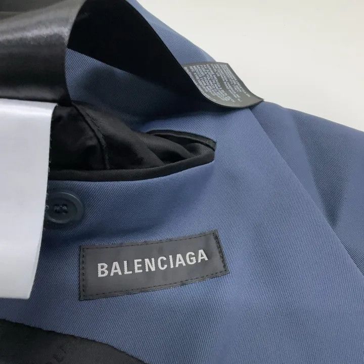 Balenciaga Balenciaga FW22 Solid Color Button Jacket 0079 Size US L / EU 52-54 / 3 - 6 Thumbnail