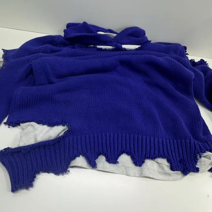 Balenciaga Balenciaga Classic Logo Embroidered Hoodie Sweater 0079 Size US XS / EU 42 / 0 - 12 Thumbnail
