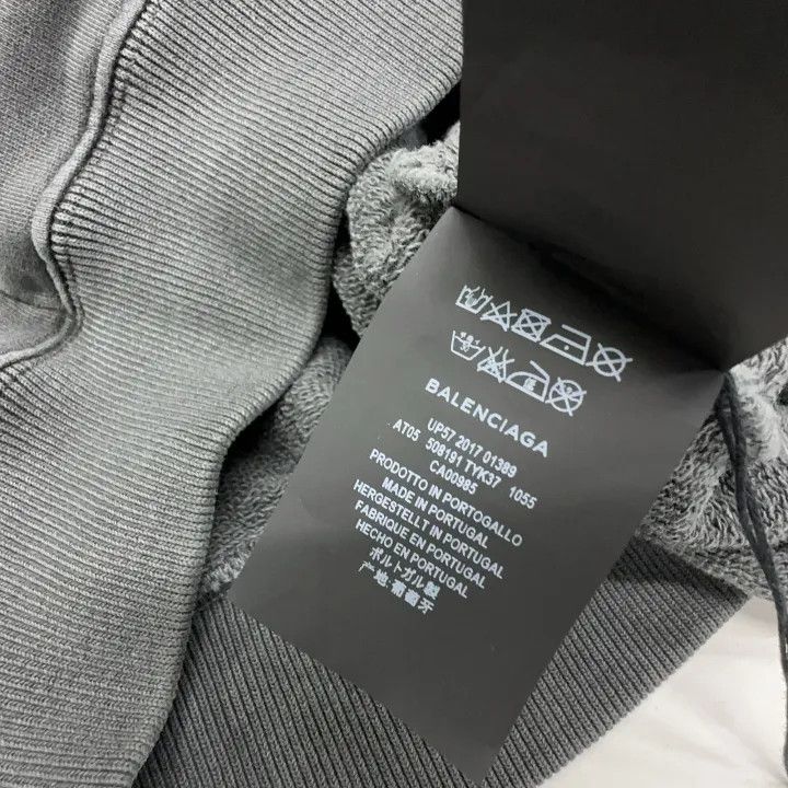 Balenciaga Balenciaga Night Scene Graphic Hoodie for Men 0079 Size US S / EU 44-46 / 1 - 4 Thumbnail