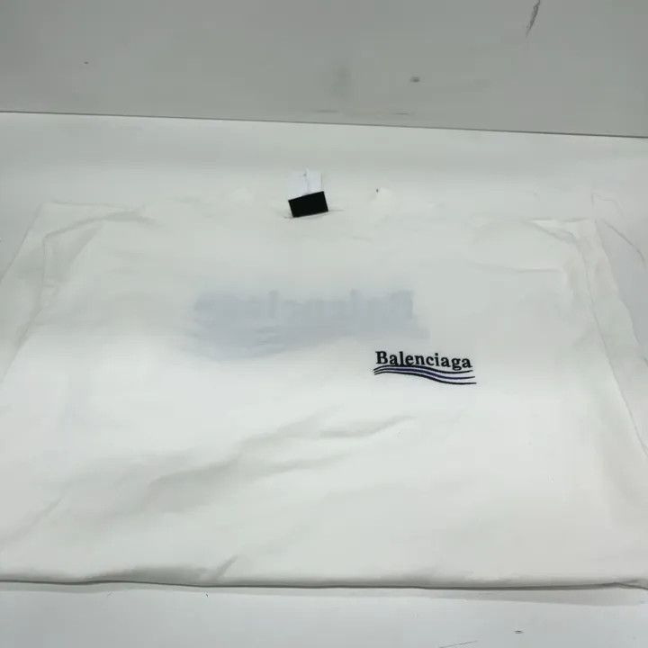 Balenciaga Balenciaga Political Campaign Large Fit T-Shirt 0079 Size US XL / EU 56 / 4 - 9 Thumbnail