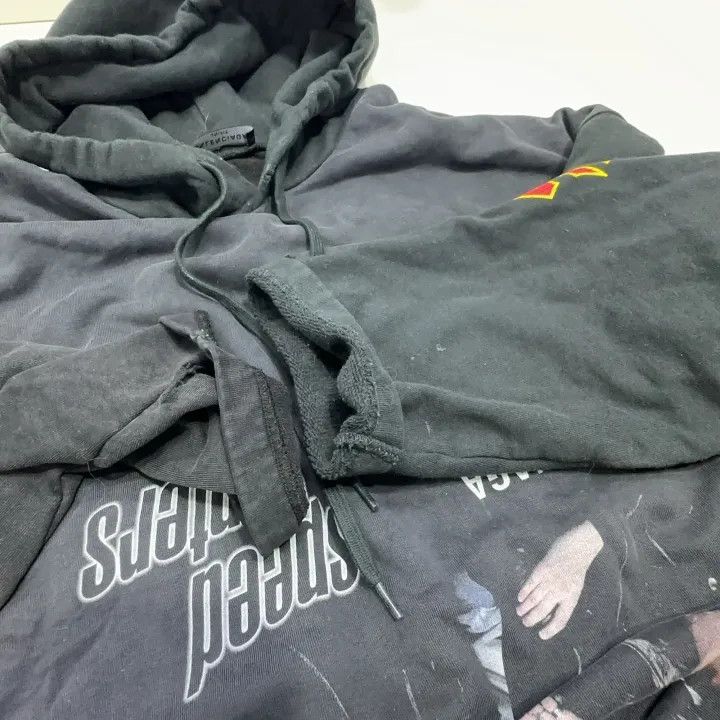 Balenciaga Balenciaga Black Printed Oversized Hoodie 0079 Size US L / EU 52-54 / 3 - 8 Thumbnail