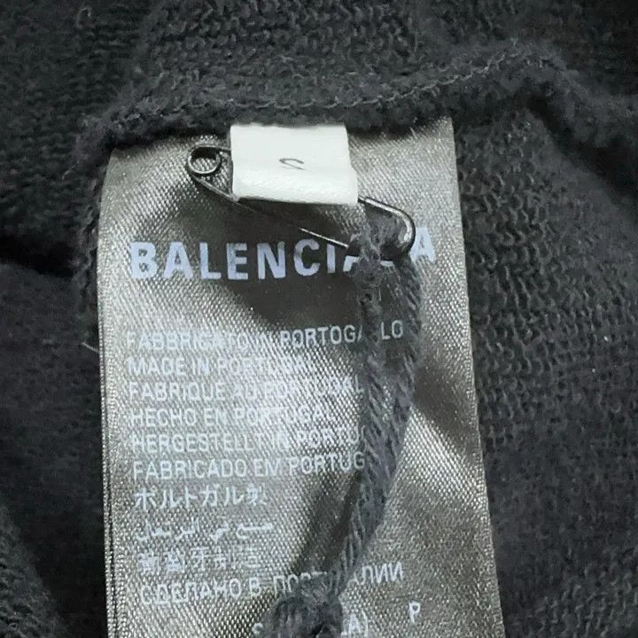 Balenciaga Balenciaga Black Logo Embroidered Casual Hoodie 0079 Size US S / EU 44-46 / 1 - 5 Thumbnail