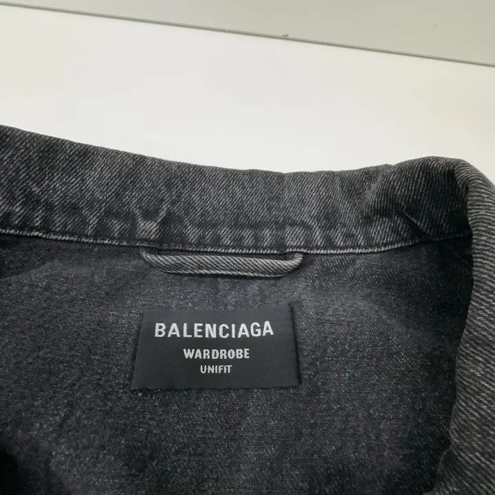 Balenciaga Balenciaga SS21 Drip Peace Large Fit Denim Jacket 0079 Size US L / EU 52-54 / 3 - 6 Thumbnail