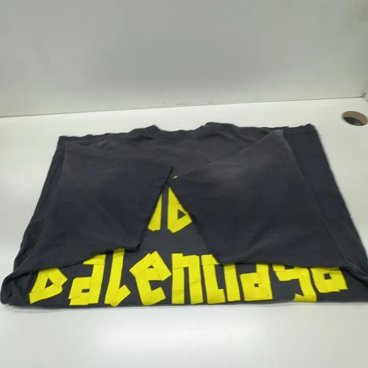 Balenciaga Balenciaga SS23 BB Monogram Logo T-Shirt 0079 Size US S / EU 44-46 / 1 - 14 Thumbnail
