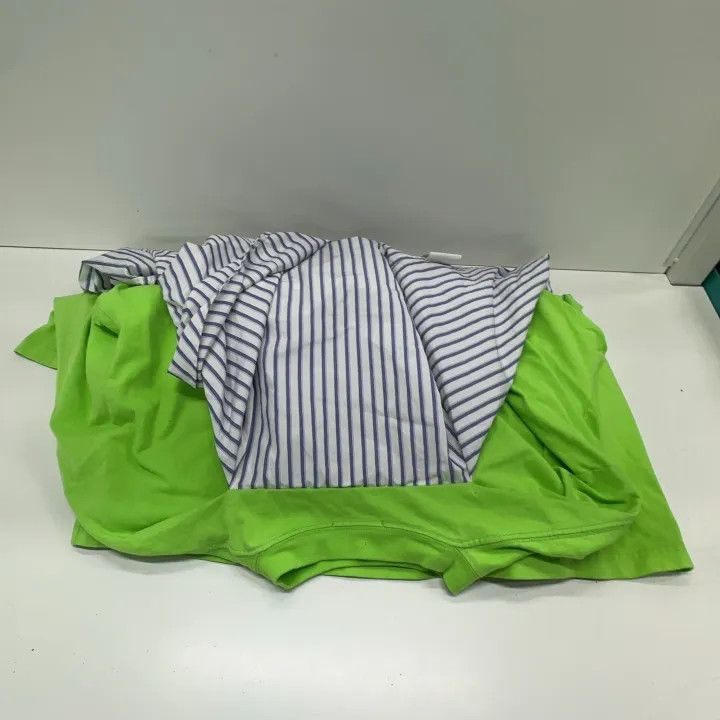 Balenciaga Balenciaga Casual Stylish Button-Up Shirt and Tee 0079 Size US S / EU 44-46 / 1 - 8 Thumbnail
