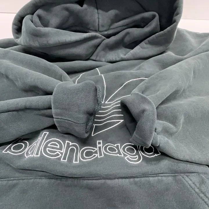 Balenciaga Balenciaga x Adidas Logo Hooded Sweatshirt 0079 Size US L / EU 52-54 / 3 - 9 Thumbnail