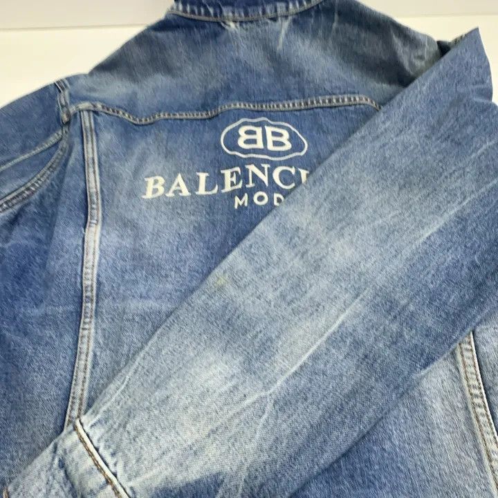 Balenciaga Balenciaga Washed Double B Embroidered Denim Jacket 0079 Size US M / EU 48-50 / 2 - 12 Thumbnail