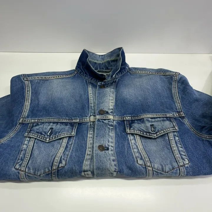 Balenciaga Balenciaga Washed Double B Embroidered Denim Jacket 0079 Size US M / EU 48-50 / 2 - 8 Thumbnail