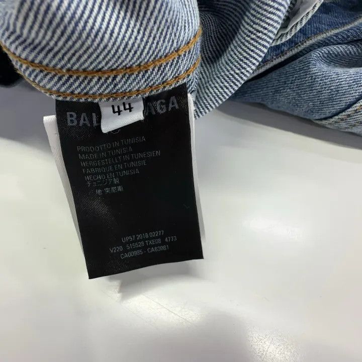 Balenciaga Balenciaga Washed Double B Embroidered Denim Jacket 0079 Size US M / EU 48-50 / 2 - 4 Thumbnail