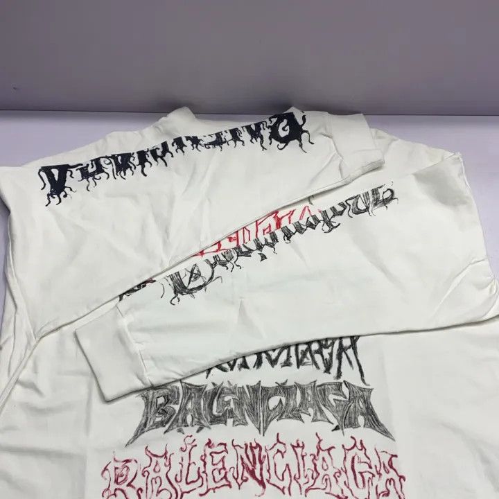 Balenciaga Balenciaga SS24 New Year Long Sleeve T-Shirt 0079 Size US S / EU 44-46 / 1 - 9 Thumbnail