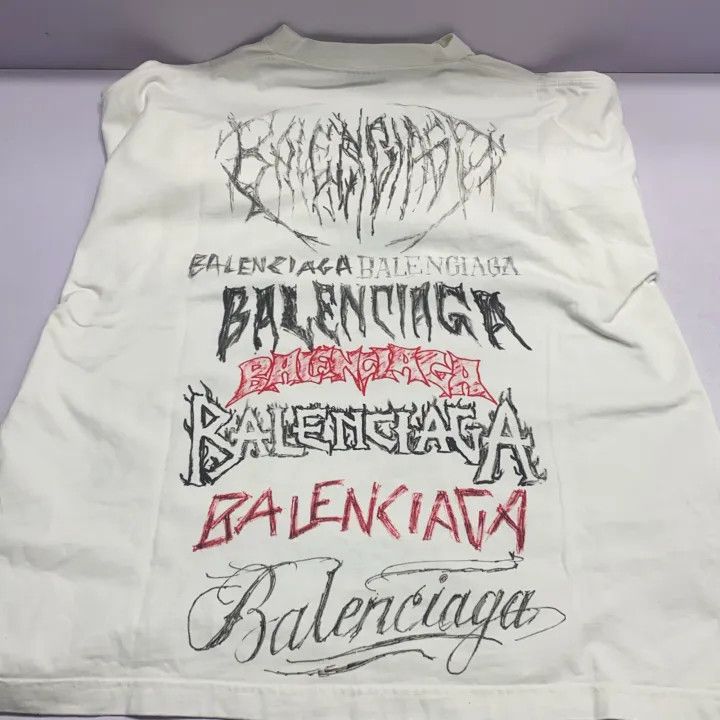 Balenciaga Balenciaga SS24 New Year Long Sleeve T-Shirt 0079 Size US S / EU 44-46 / 1 - 13 Thumbnail