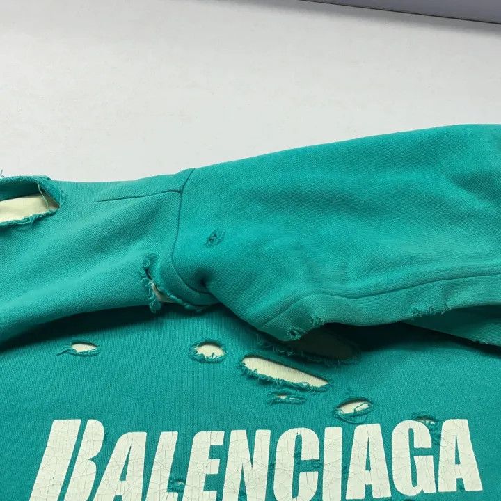 Balenciaga Balenciaga Distressed Hoodie in Sky Blue 0079 Size US S / EU 44-46 / 1 - 9 Thumbnail