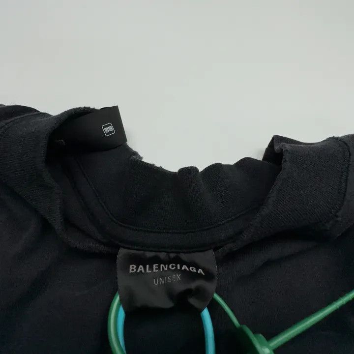 Balenciaga Balenciaga Faded Knit Short Sleeve T-Shirt 0079 Size US L / EU 52-54 / 3 - 3 Thumbnail