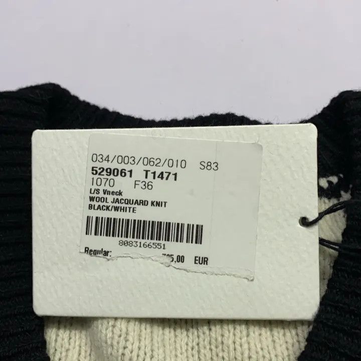 Balenciaga Balenciaga V-Neck Casual Knit Sweater Black 0079 Size US S / EU 44-46 / 1 - 3 Thumbnail