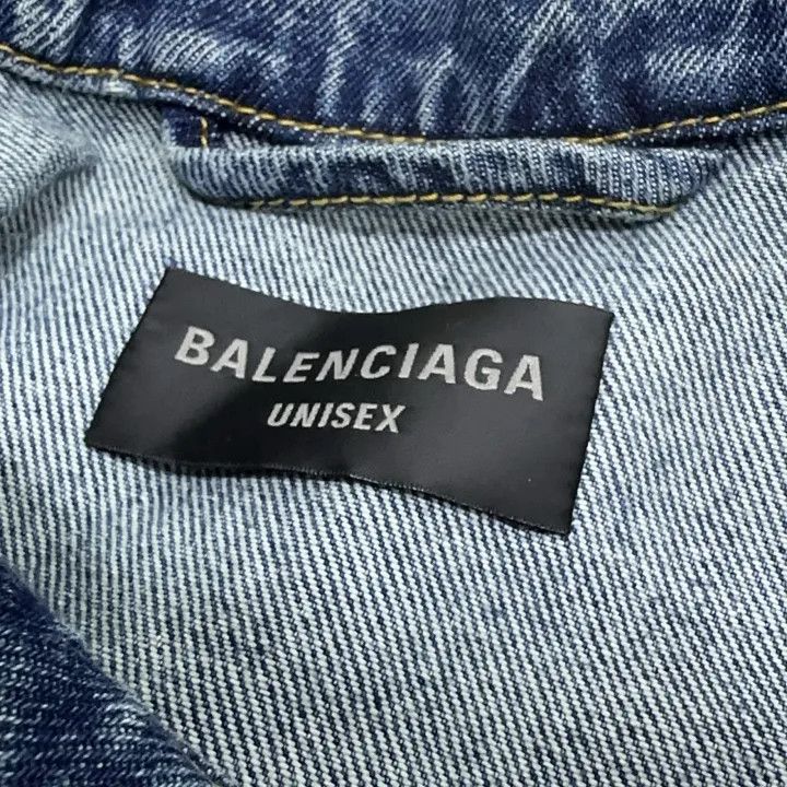 Balenciaga Balenciaga SS23 Wash Effect Denim Jacket 0079 Size US M / EU 48-50 / 2 - 4 Thumbnail