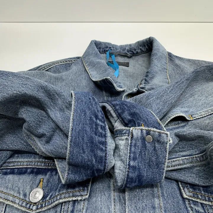 Balenciaga Balenciaga SS23 Wash Effect Denim Jacket 0079 Size US L / EU 52-54 / 3 - 9 Thumbnail