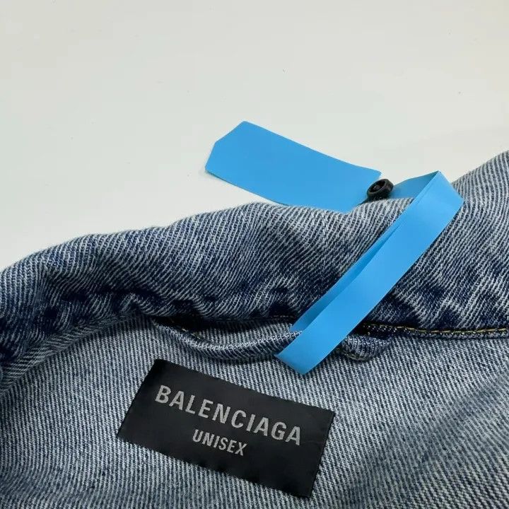 Balenciaga Balenciaga SS23 Wash Effect Denim Jacket 0079 Size US L / EU 52-54 / 3 - 6 Thumbnail