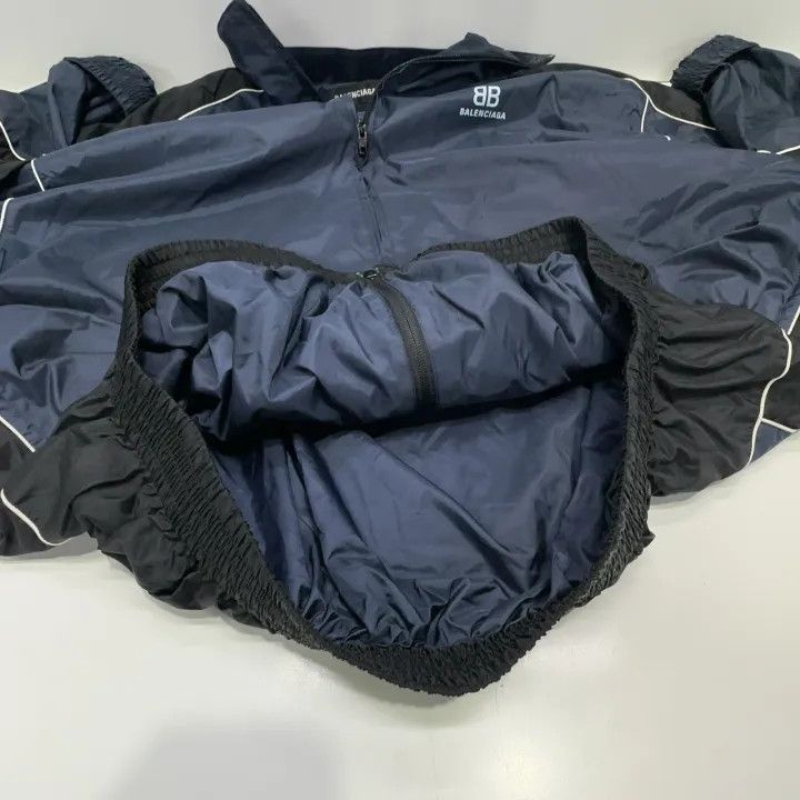 Balenciaga Balenciaga Solid Color Long Sleeve Jacket 0079 Size US M / EU 48-50 / 2 - 10 Thumbnail