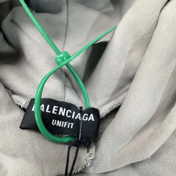 Balenciaga Balenciaga Logo Print Hooded Sweatshirt for Men 0079 Size US XS / EU 42 / 0 - 2 Thumbnail