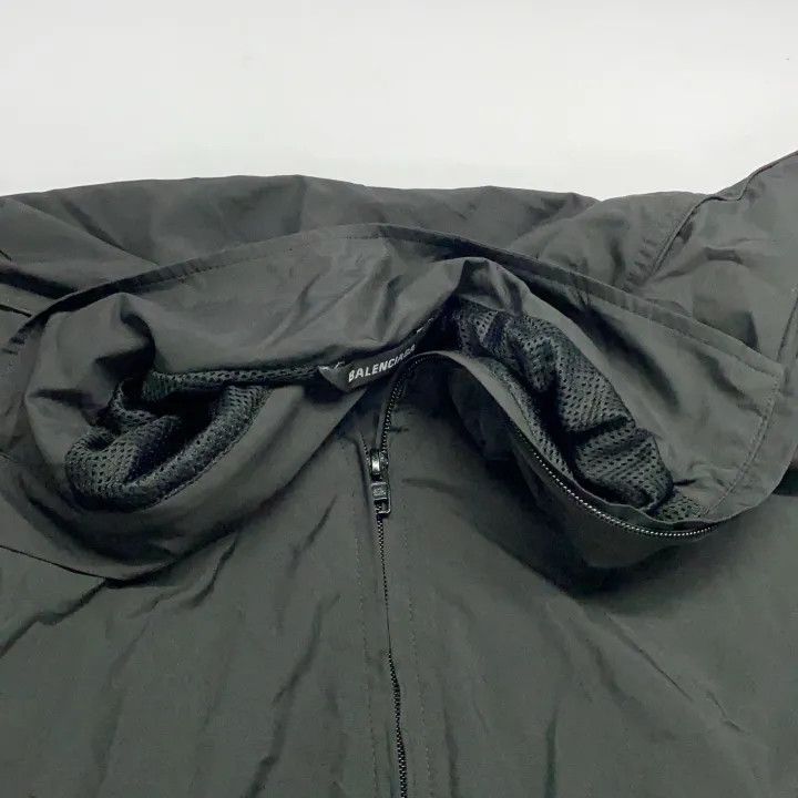 Balenciaga Balenciaga Performance Silk Jacket for Men 0079 Size US L / EU 52-54 / 3 - 9 Thumbnail